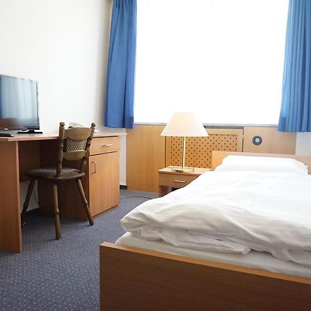 Hotel Buergerhaus à Steinbach im Taunus Extérieur photo
