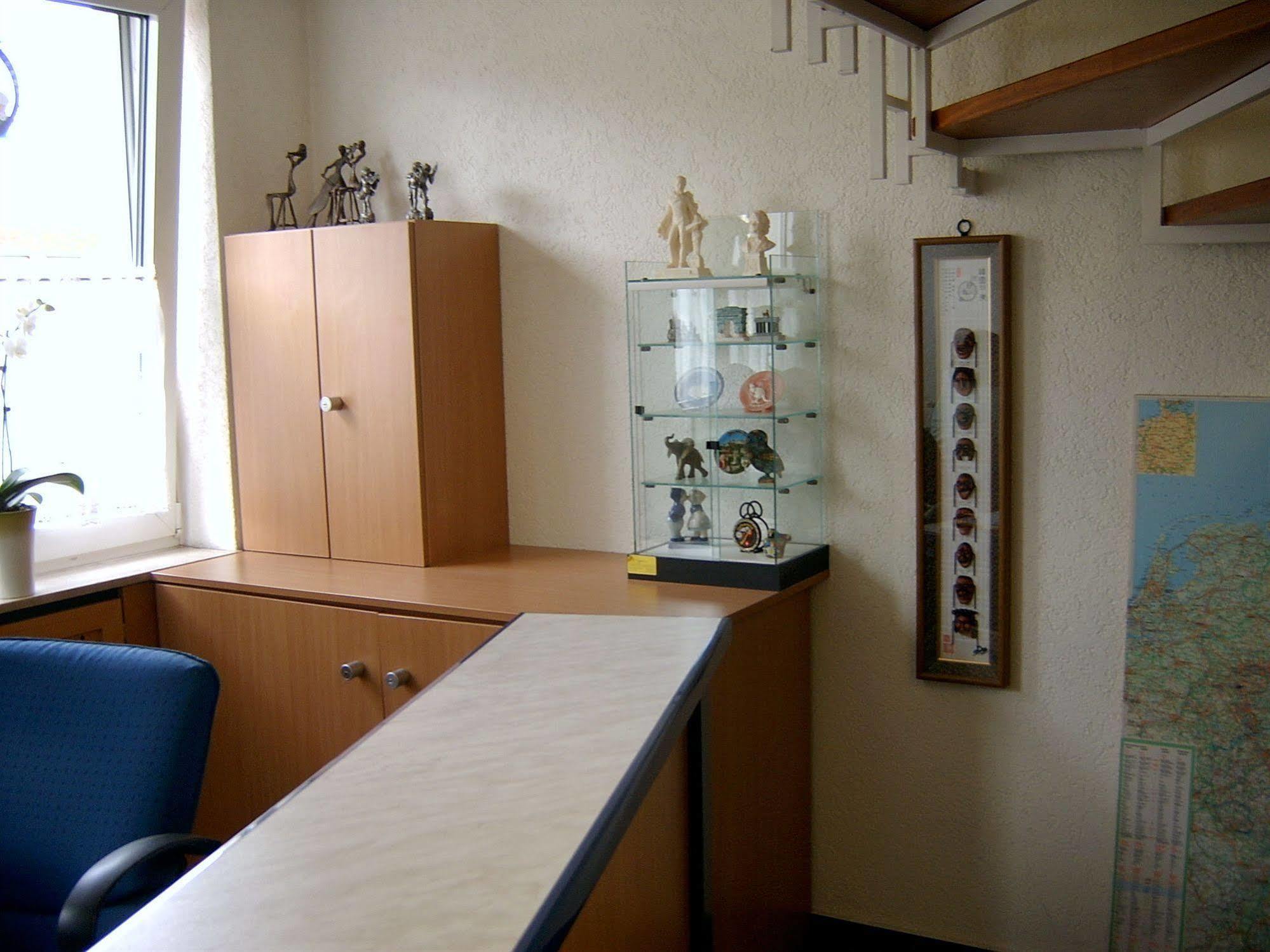 Hotel Buergerhaus à Steinbach im Taunus Extérieur photo