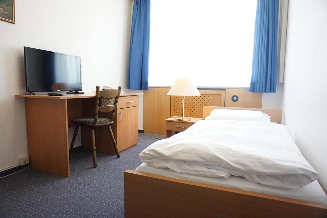 Hotel Buergerhaus à Steinbach im Taunus Extérieur photo